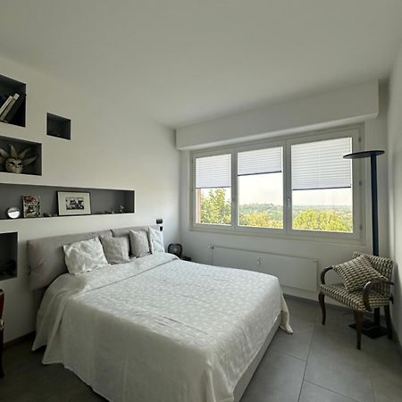 Modern Flat With A Stunning View In Cuneo Center Eksteriør billede